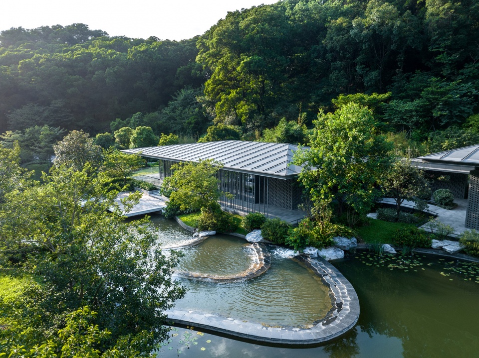 Yunxi Ex situ Conservation Demonstration Area of South China National Botanical Garden Nature Education Center by ARCHITECTURAL DESIGN RE...