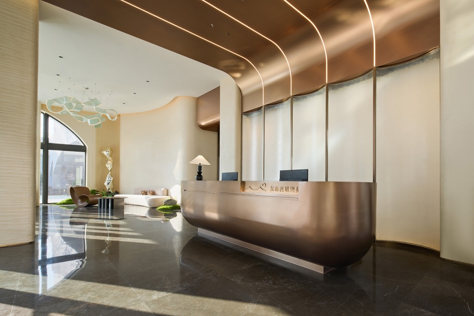 Dongshan West Bay Resort