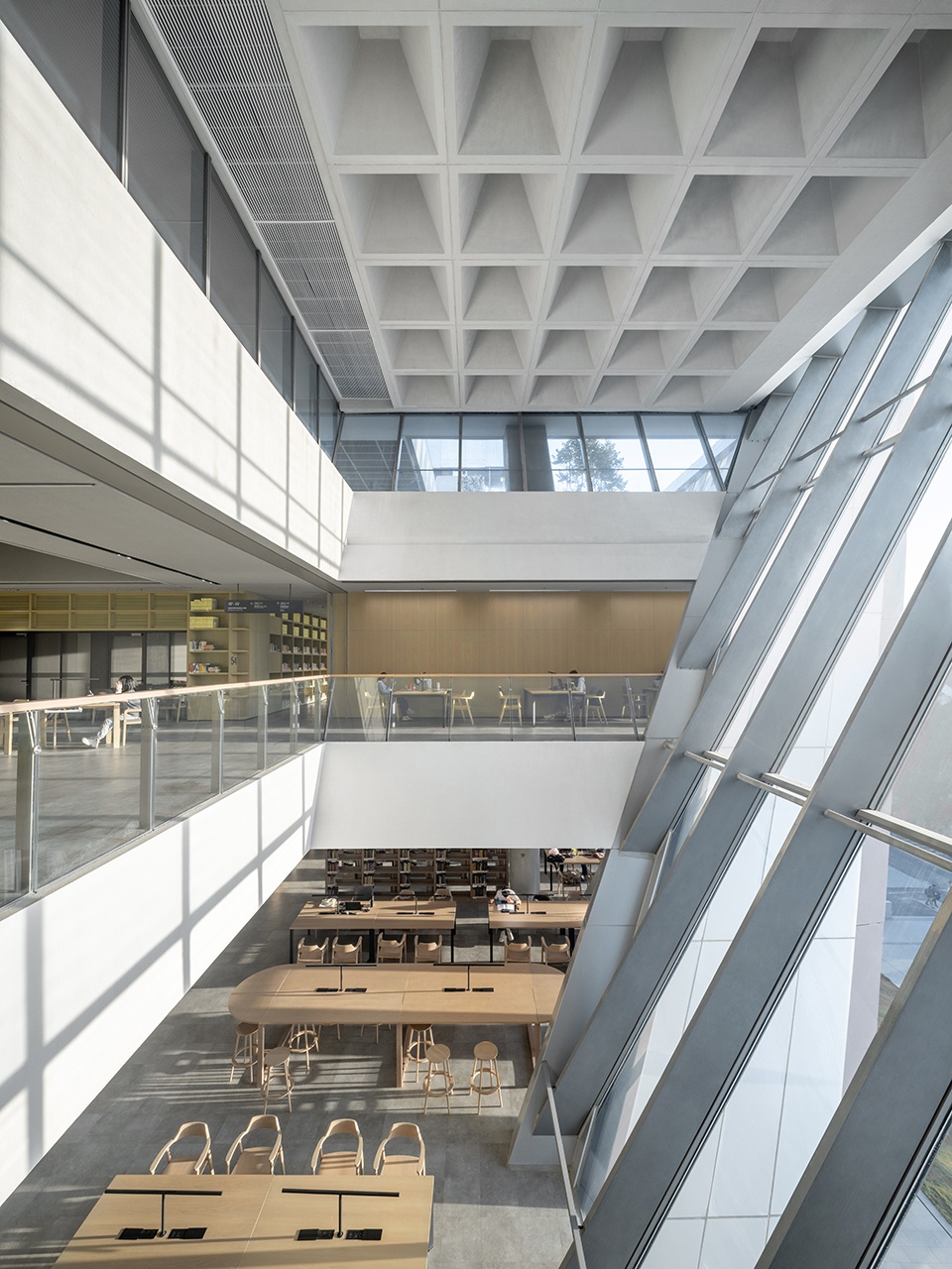 E3Library