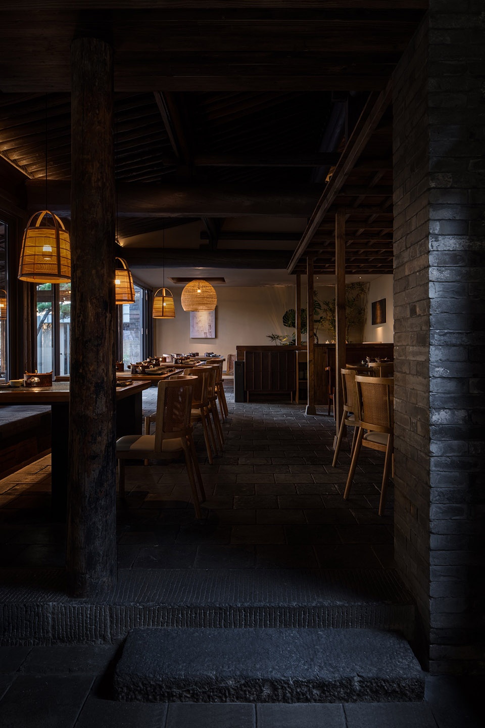 Chun Shan wang Mountain Hotpot by Kongshanji Studio