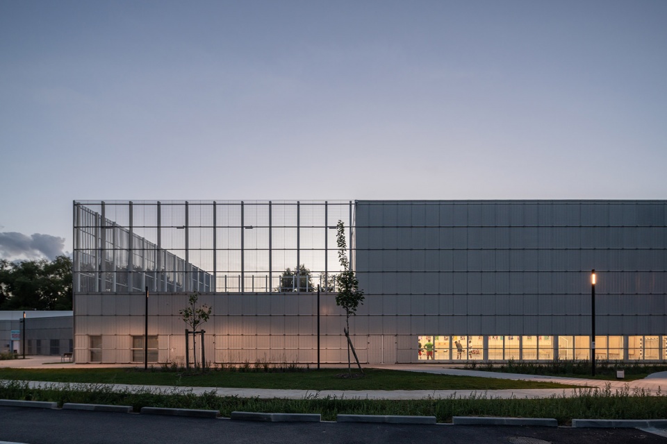 Redevelopment of the sports complex in Petit Quevilly 76 by OLGGA ARCHITECTES