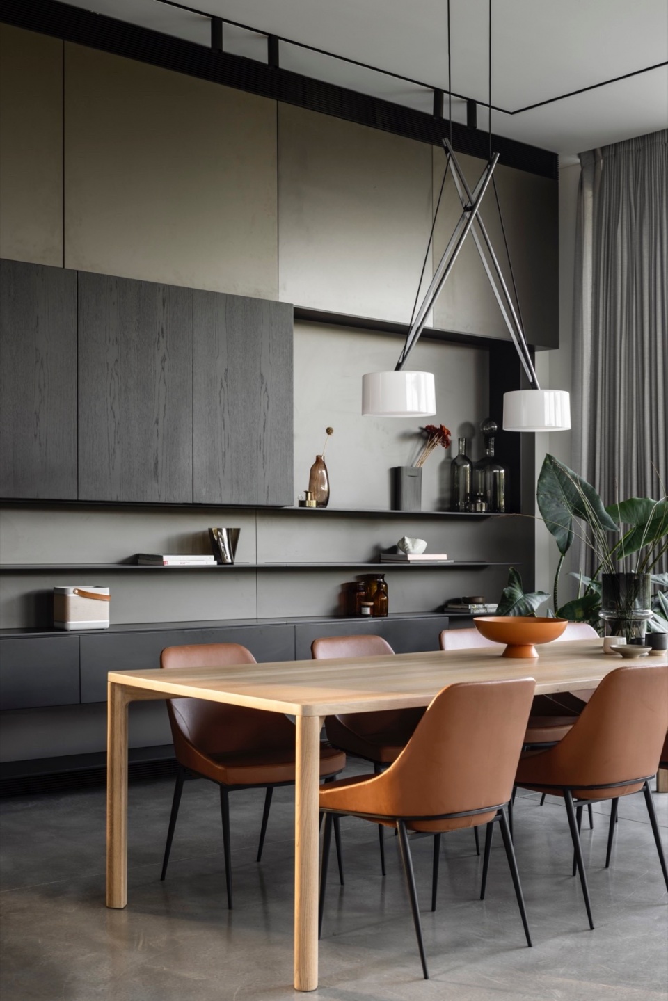 a contemporary haven in kfar shmaryahu by raz melamed