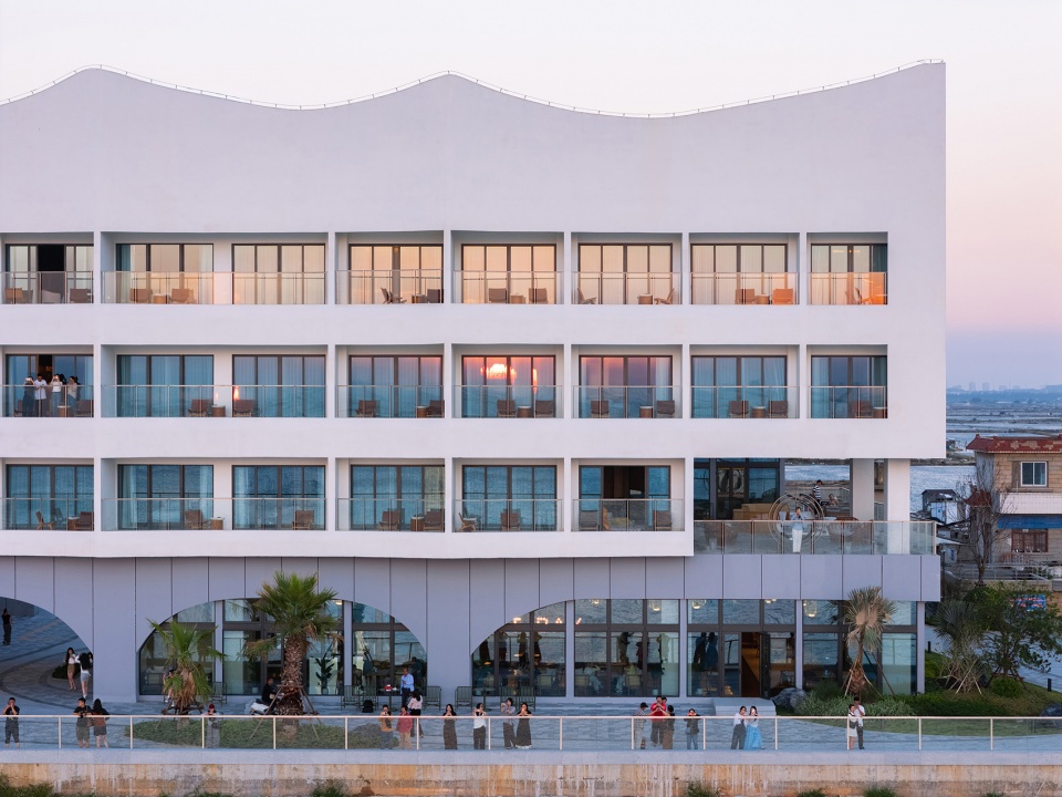 Dongshan West Bay Resort