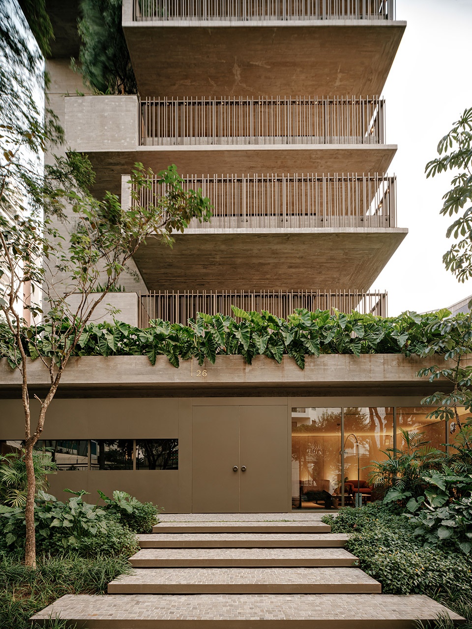 Ibate Building by Studio Arthur Casas