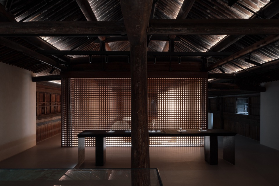 tai silk courtyard by co mileu deep origin lab