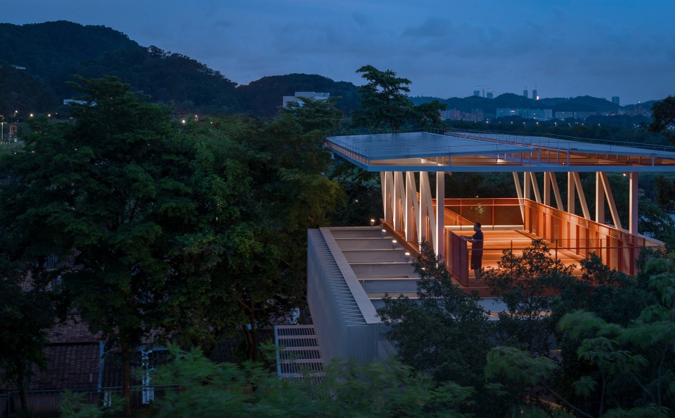 The Stage Reimagined in Qiangxia Village by Zizu Studio