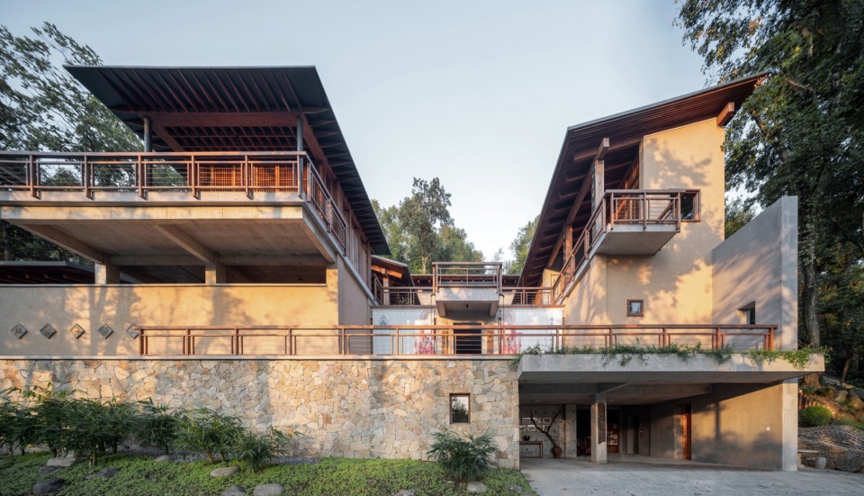 renovation design of dongfang mountain buddhist association by fanaf