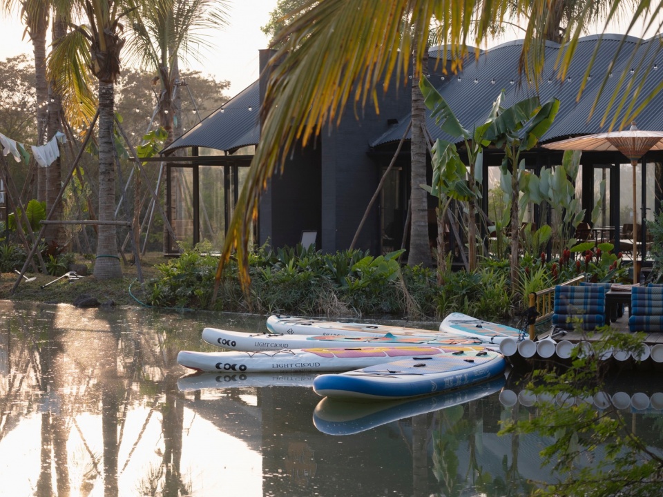 luxe waterland by yudao studio