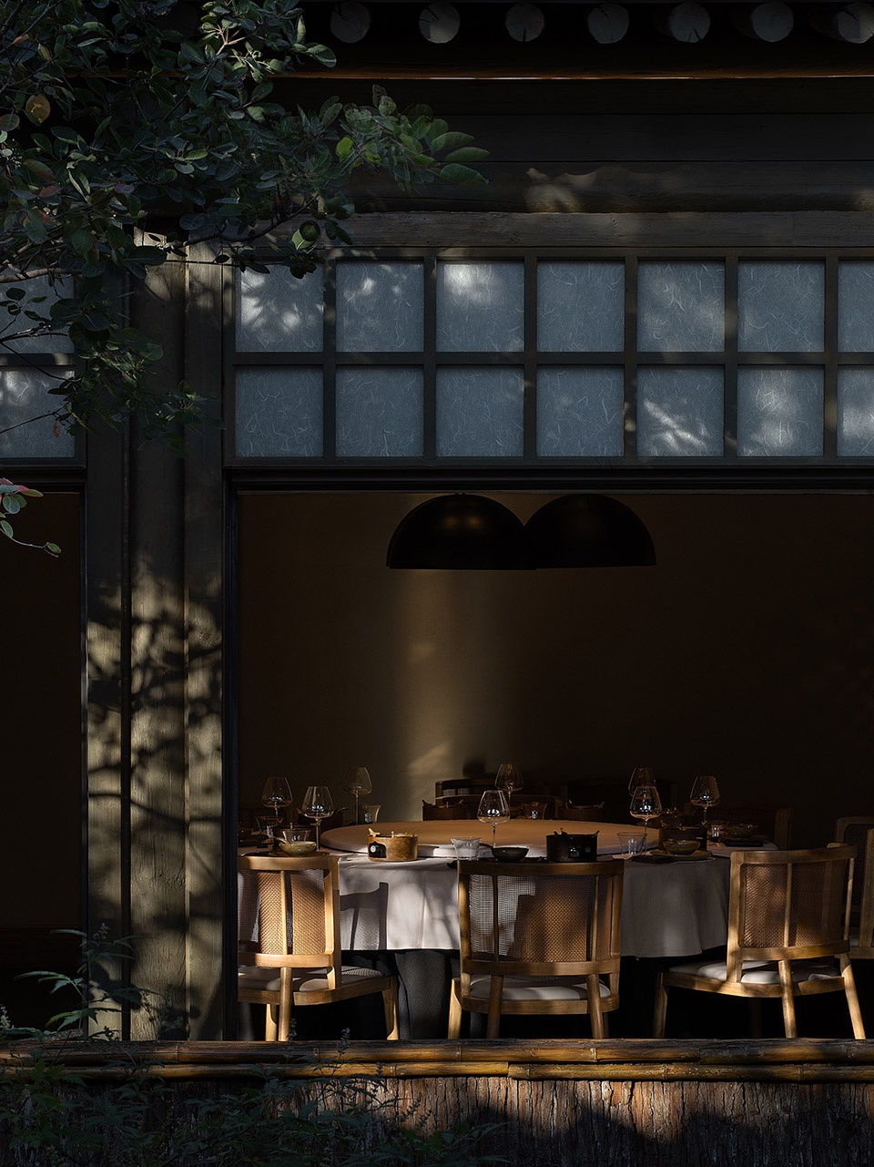 Chun Shan wang Mountain Hotpot by Kongshanji Studio