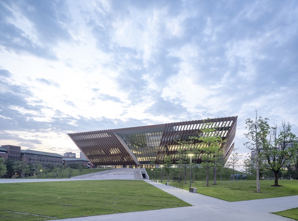 E3Library