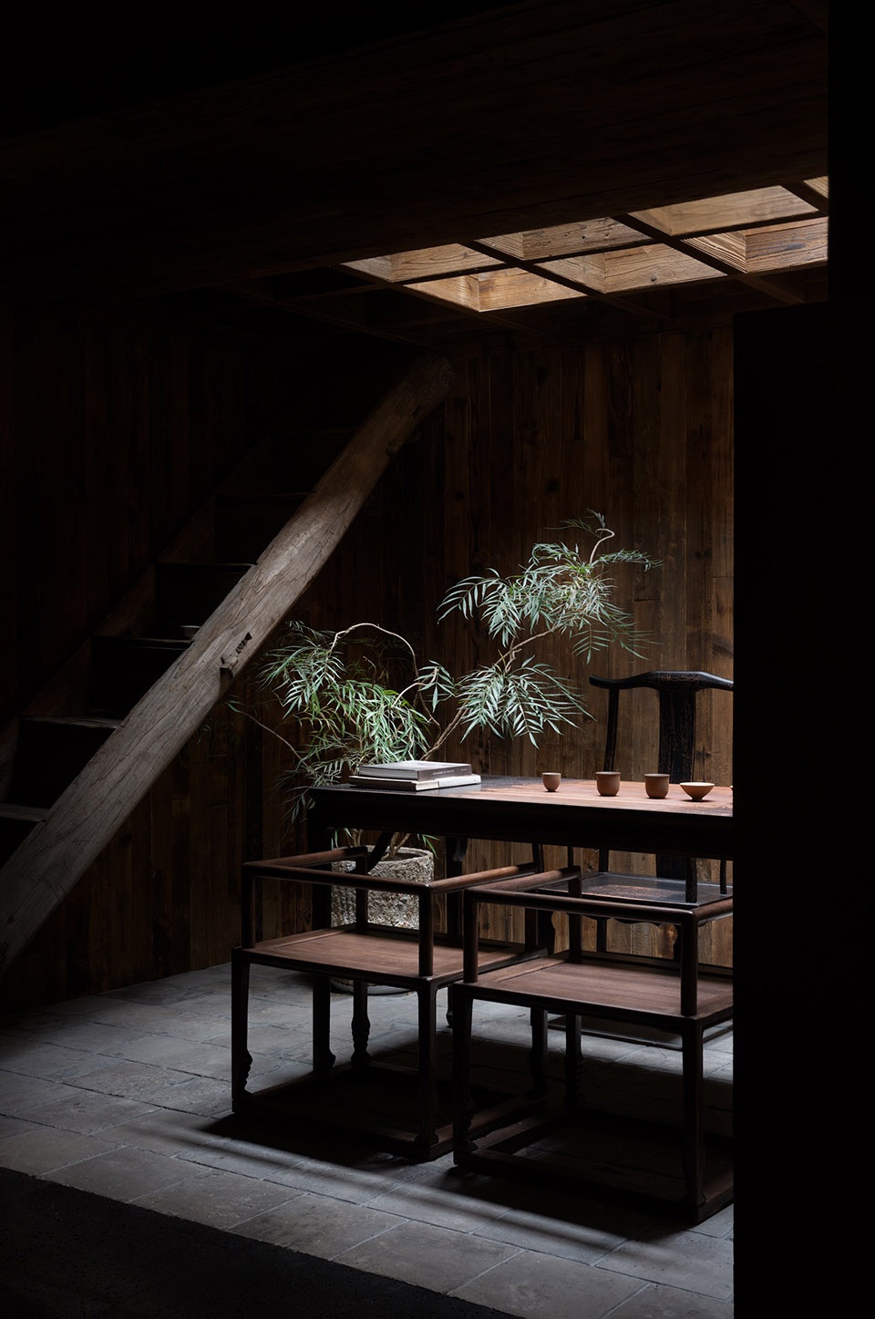 Chun Shan wang Mountain Hotpot by Kongshanji Studio