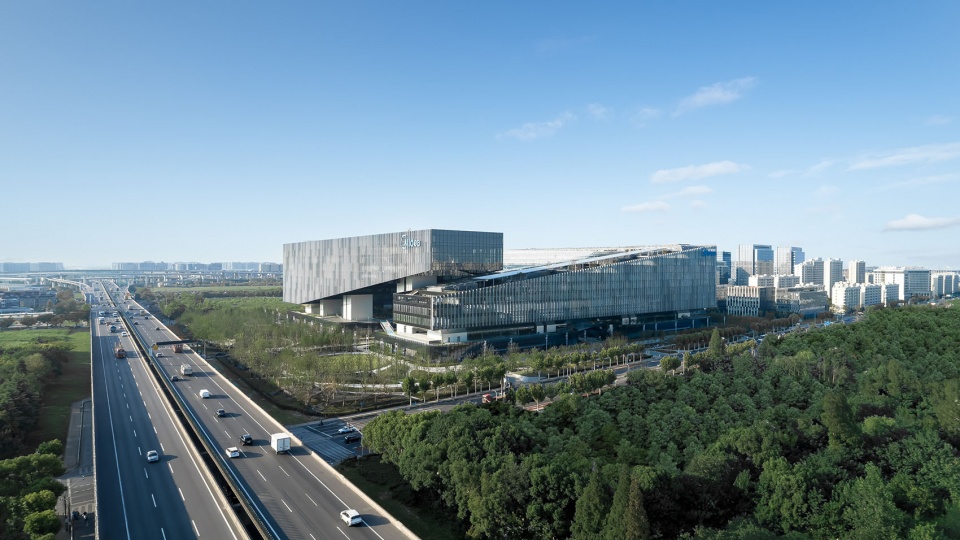 Shanghai Midea