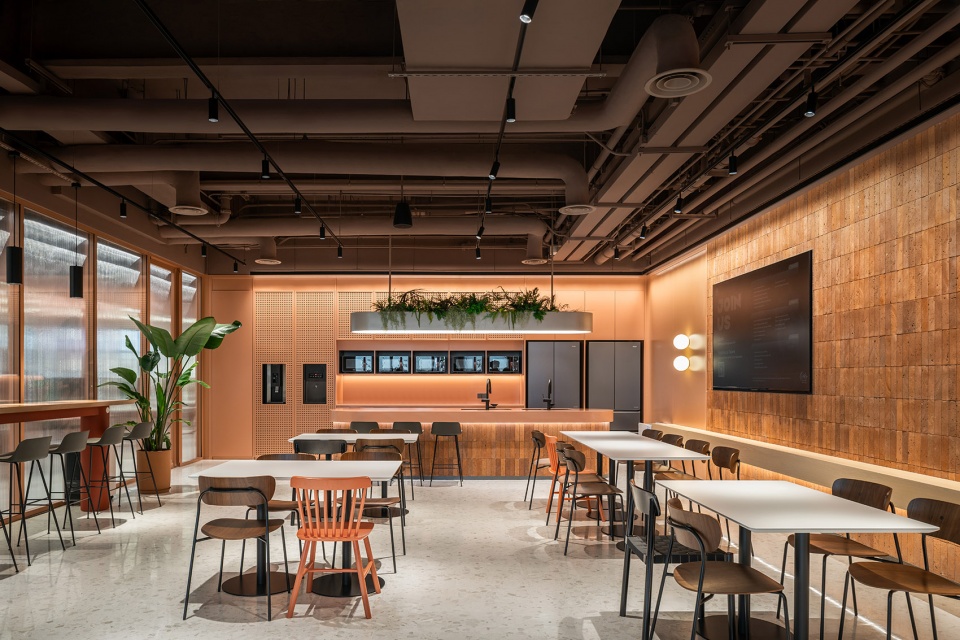 Publicis Group China Headquarters by Ippolito Fleitz Group