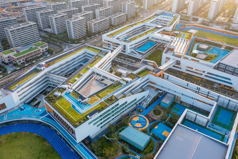 Ningbo Tong Dizhou Experimental School by cd studio