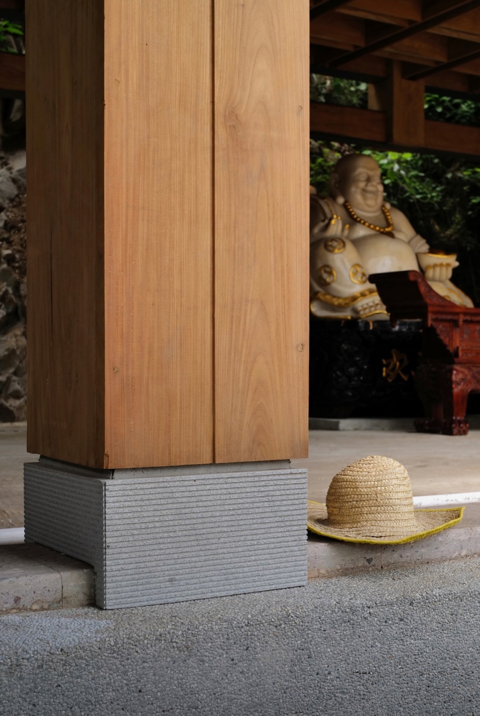 renovation design of dongfang mountain buddhist association by fanaf