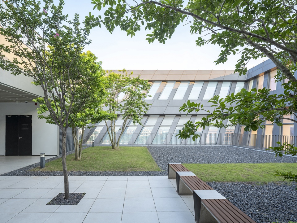 E3Library