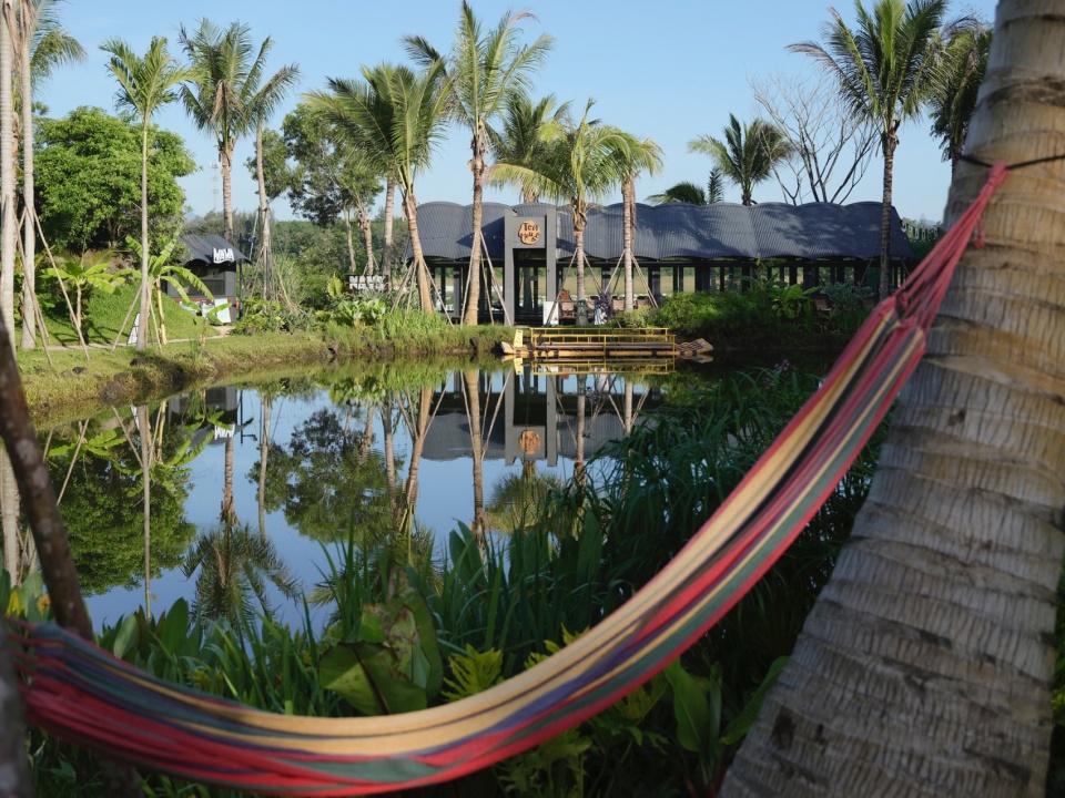 luxe waterland by yudao studio