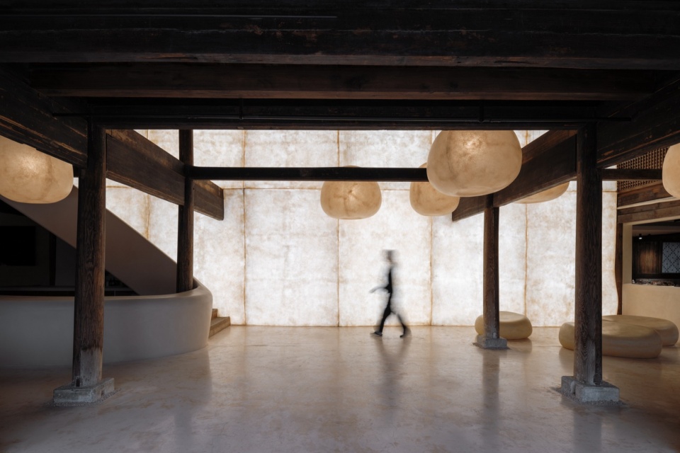 tai silk courtyard by co mileu deep origin lab