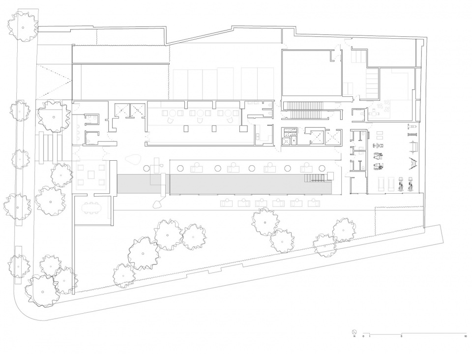 Ibate Building by Studio Arthur Casas