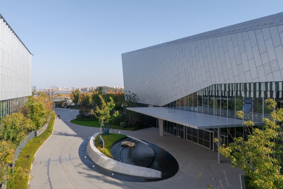 hangzhou alibaba nanhu future science park by ups