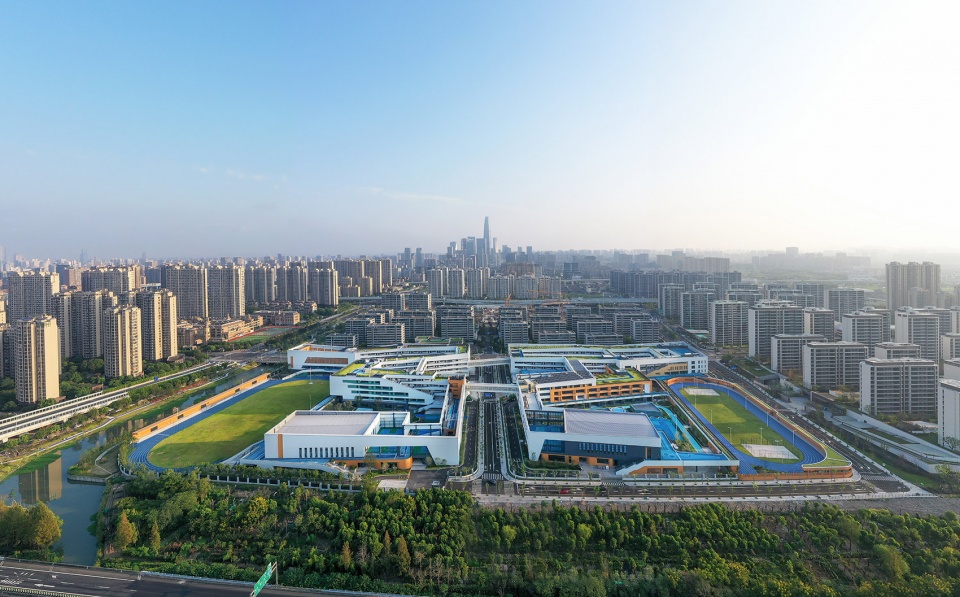 Ningbo Tong Dizhou Experimental School by cd studio