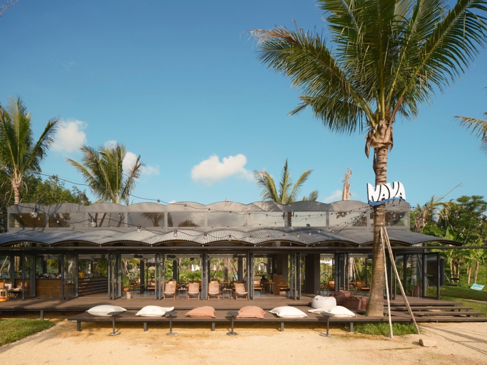 luxe waterland by yudao studio