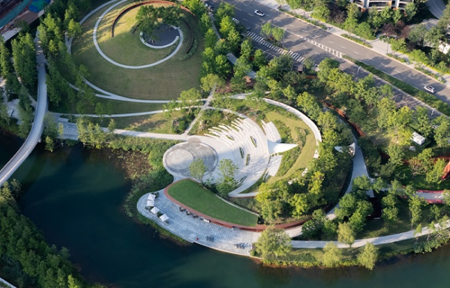 Luxelakes Whirlpool Café by MUDA-Architects