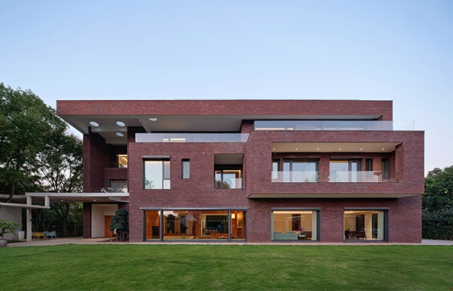 长沙陈宅，湖南 / 以靠建筑