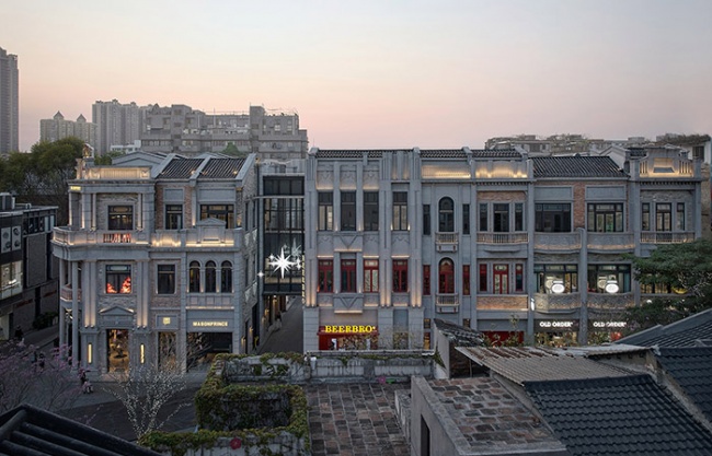 Guangzhou Yongqingfang Jixiang Section by DuShe Architectural Design Co. Ltd.