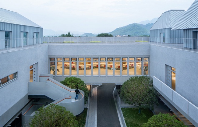 莫干 · 庾街 — 柒峰院·莫干山洋家乐品牌中心 / ConCom 集良建筑事务所