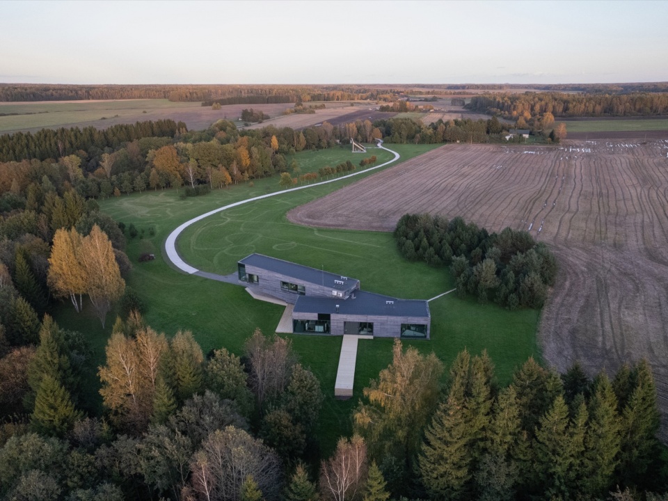 Storage barn in Utriai by Architectural Bureau G Natkevicius Partners