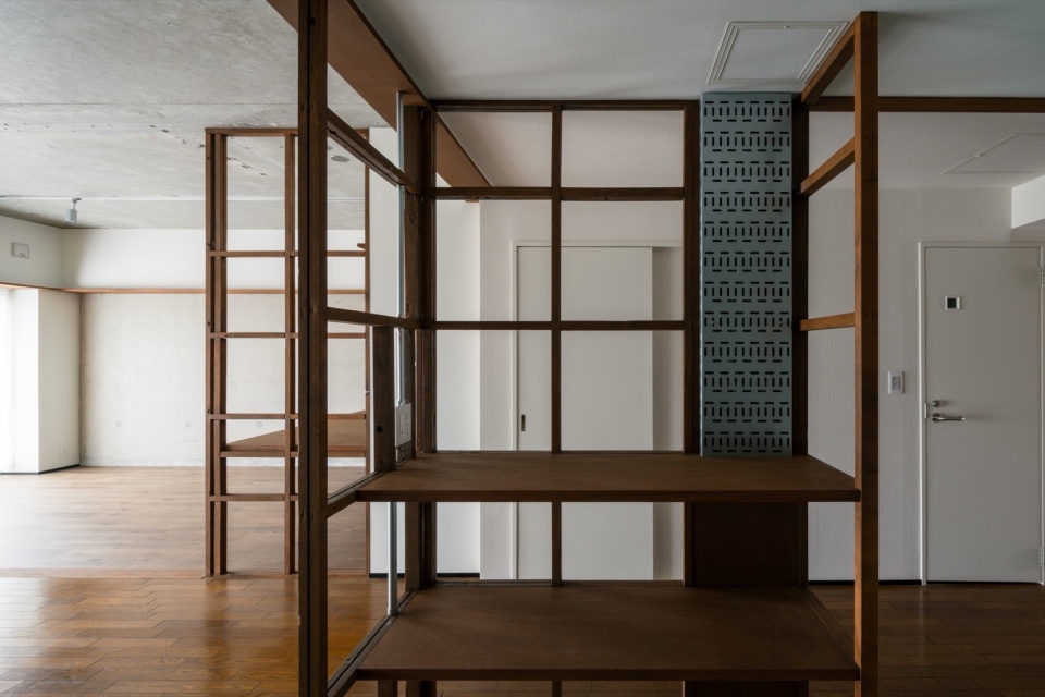 an ordinary renovation of an apartment by takayuki hayashi