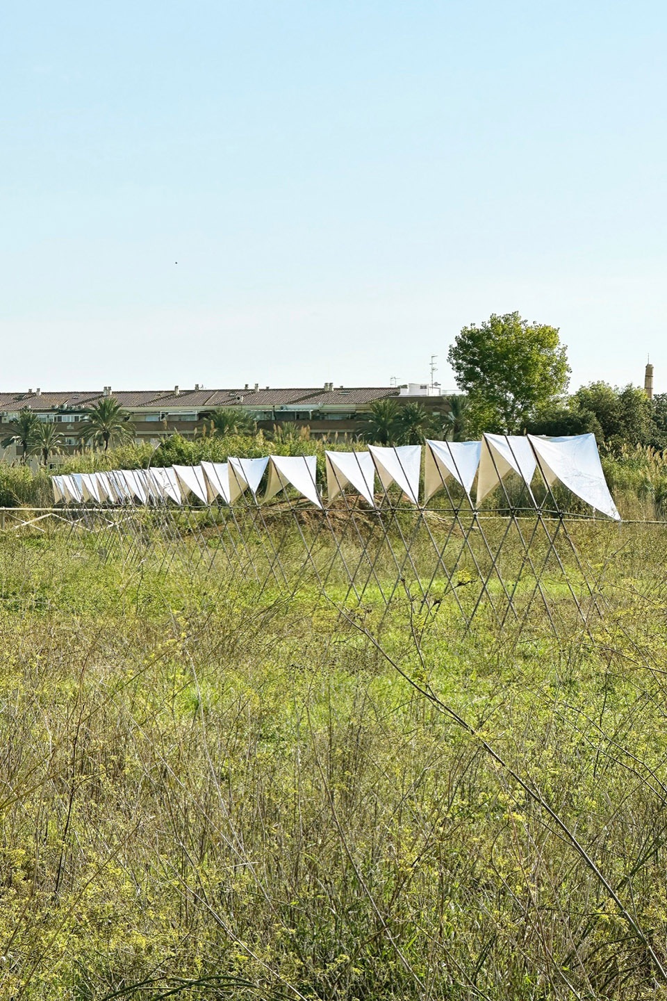 100 Linear Meters Pavilion by Eletres Studio