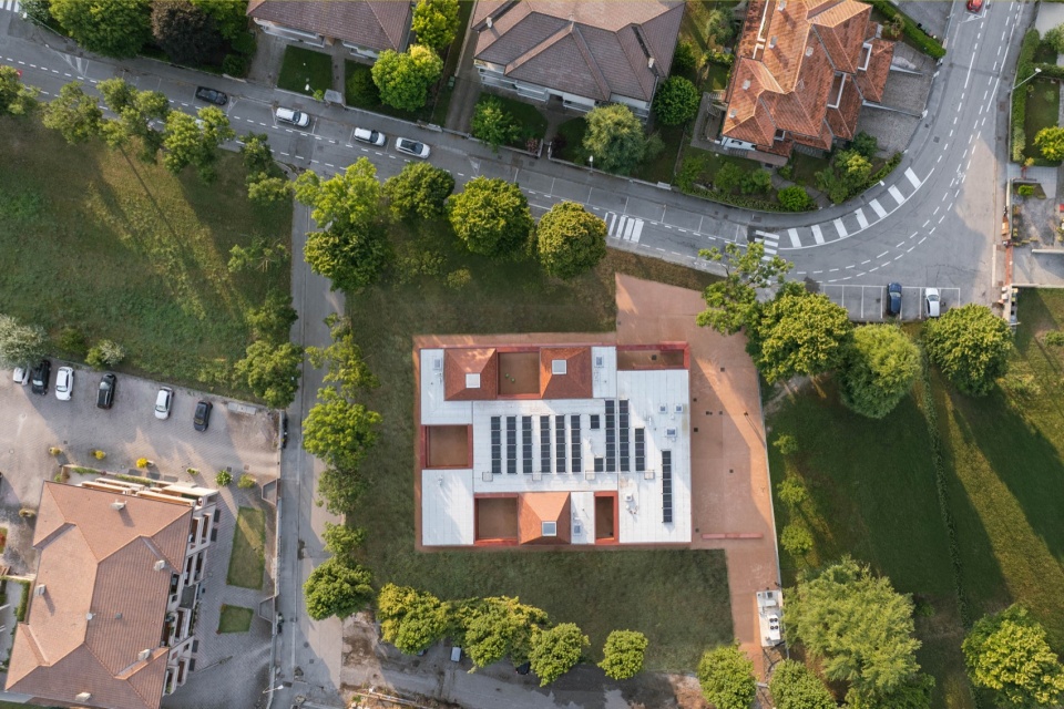 Kinder Rain kindergarten by AACM