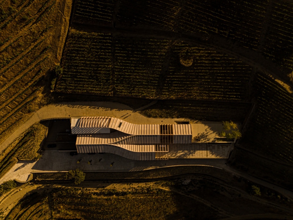 Quinta de Adorigo Winery Atelier Sergio Rebelo