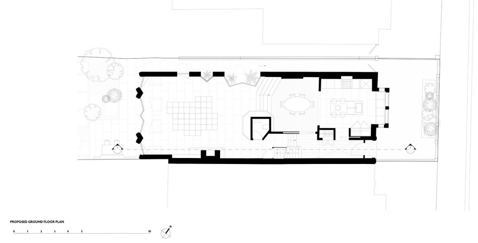 W house by Bureau de Change 拷贝