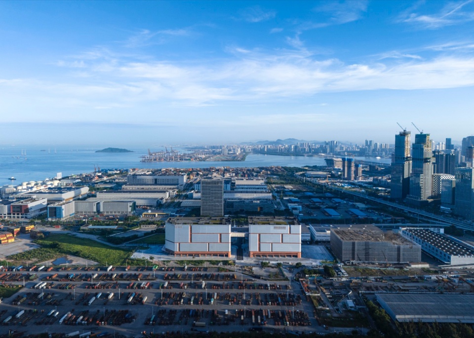 qianhai smart bonded warehouse by architectural design and research institute of scut co ltd