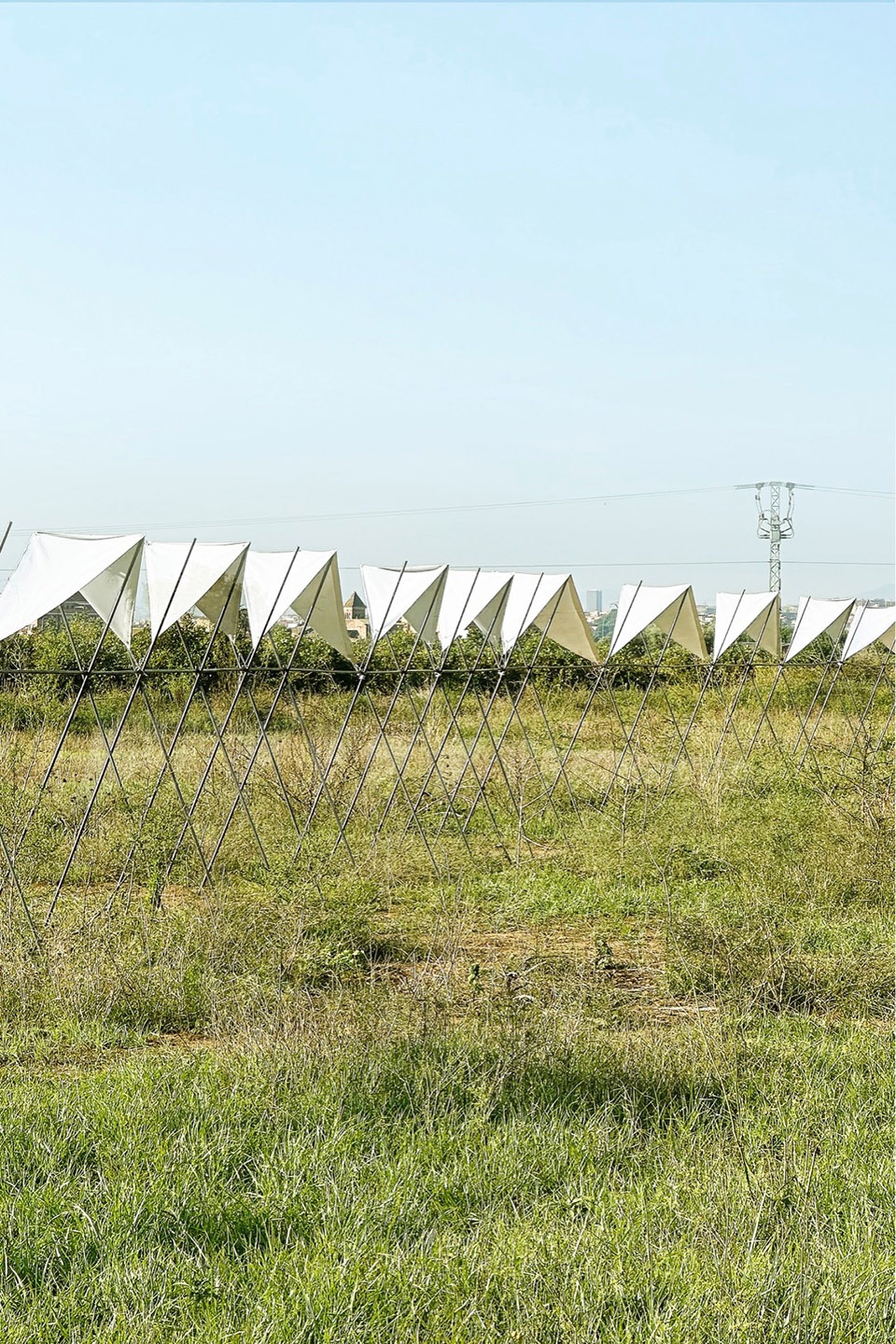 100 Linear Meters Pavilion by Eletres Studio