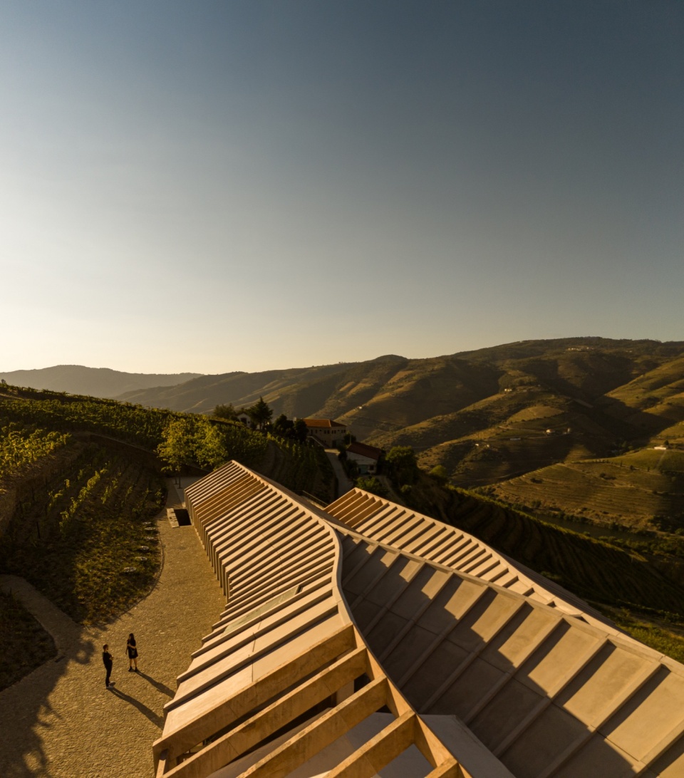 Quinta de Adorigo Winery Atelier Sergio Rebelo