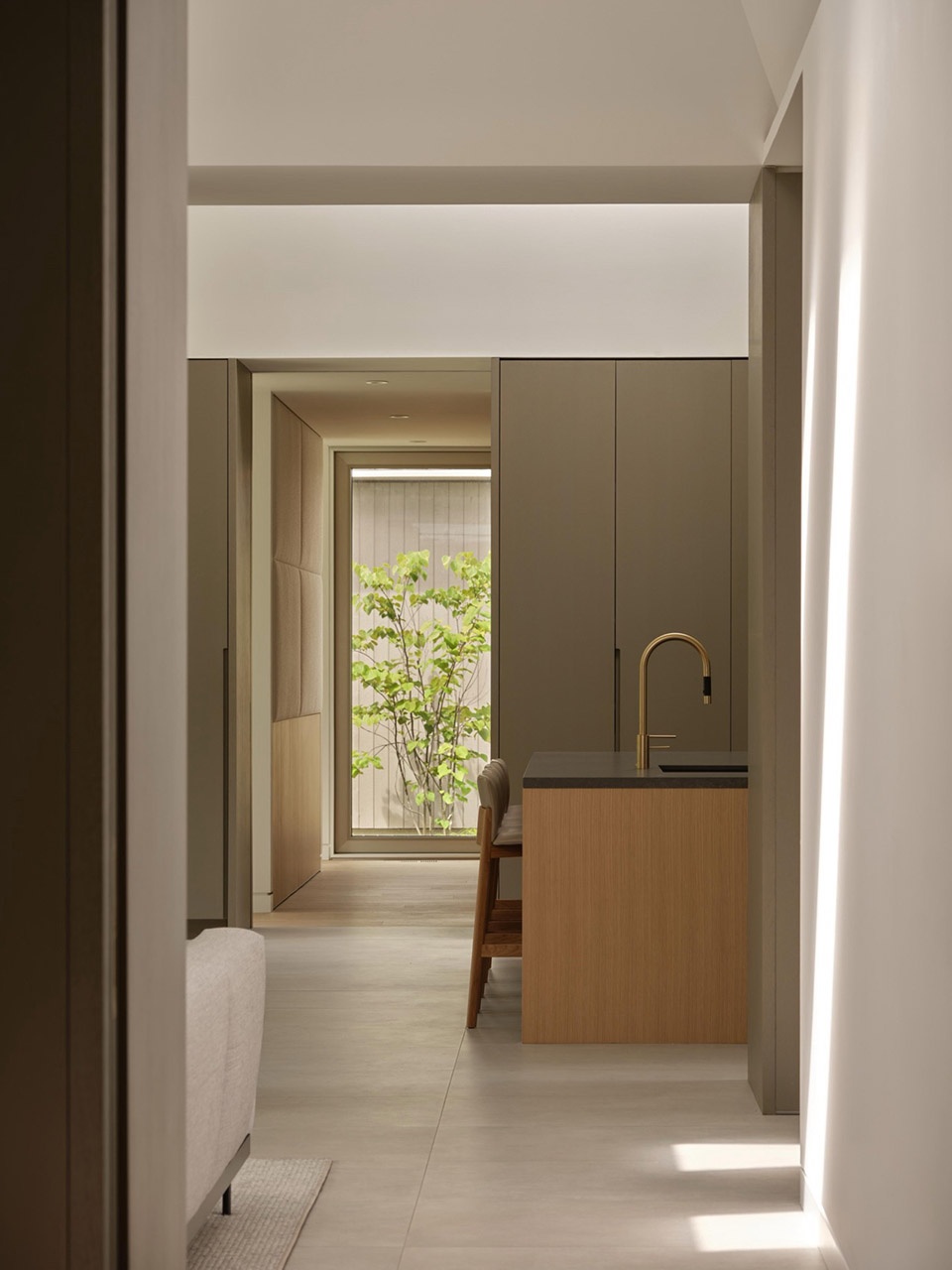 Ridge House by superkul