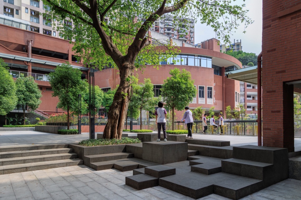 landscape transformation of zhangjiagarden campus bashu secondary school by aofan design