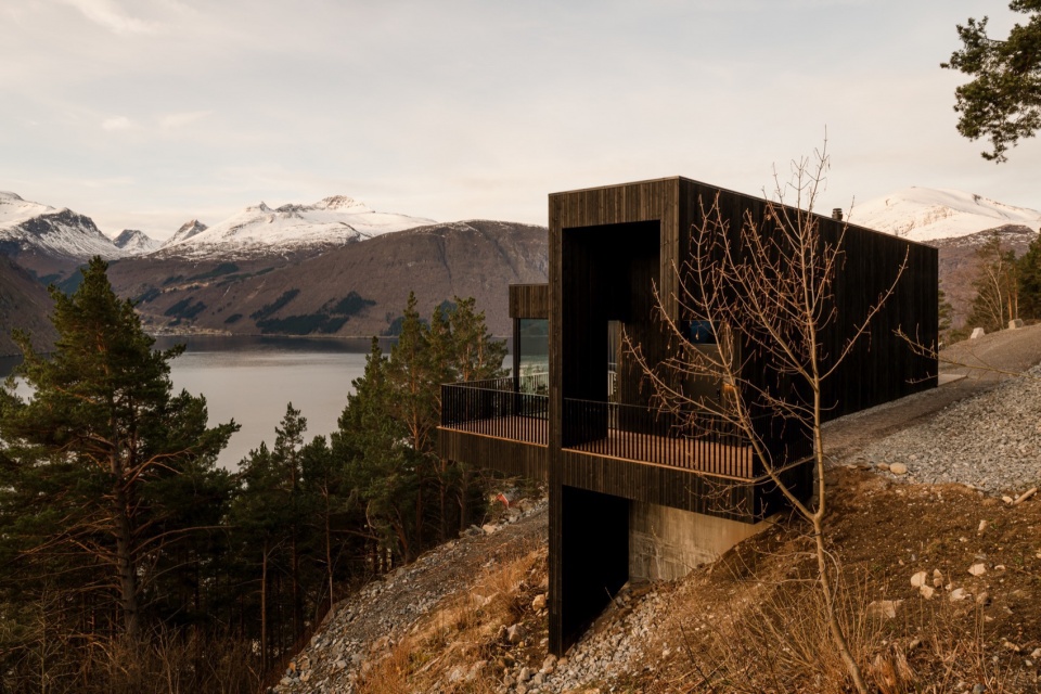 18 07 HOLIDAY HOME by OFFICE INAINN