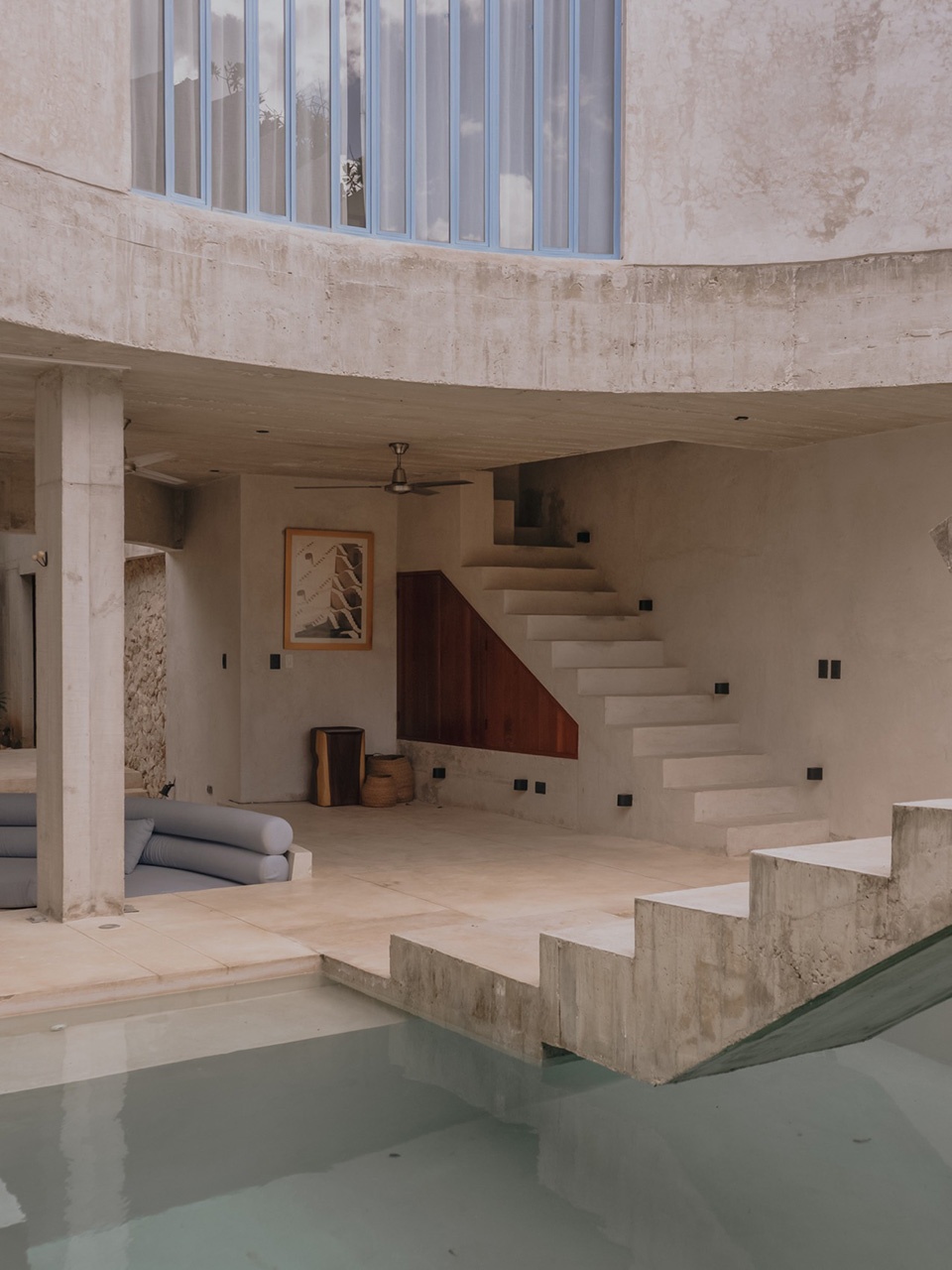 Casa Soskil by Ludwig Godefroy architect