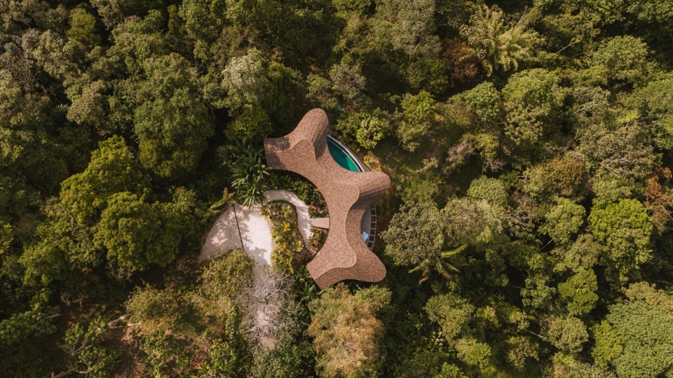 Ojo de Nila by Studio Saxe