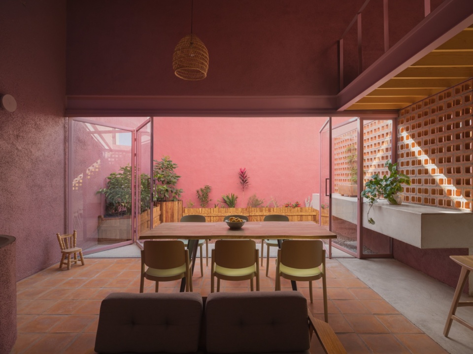 casa cardona by lgm studio