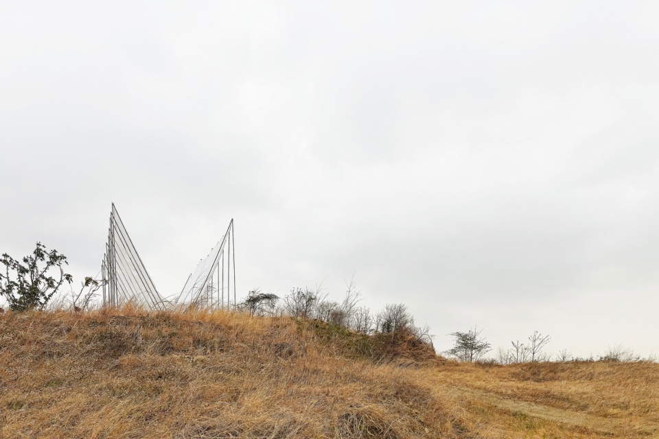 Horizon Pavilion by Eletres Studio