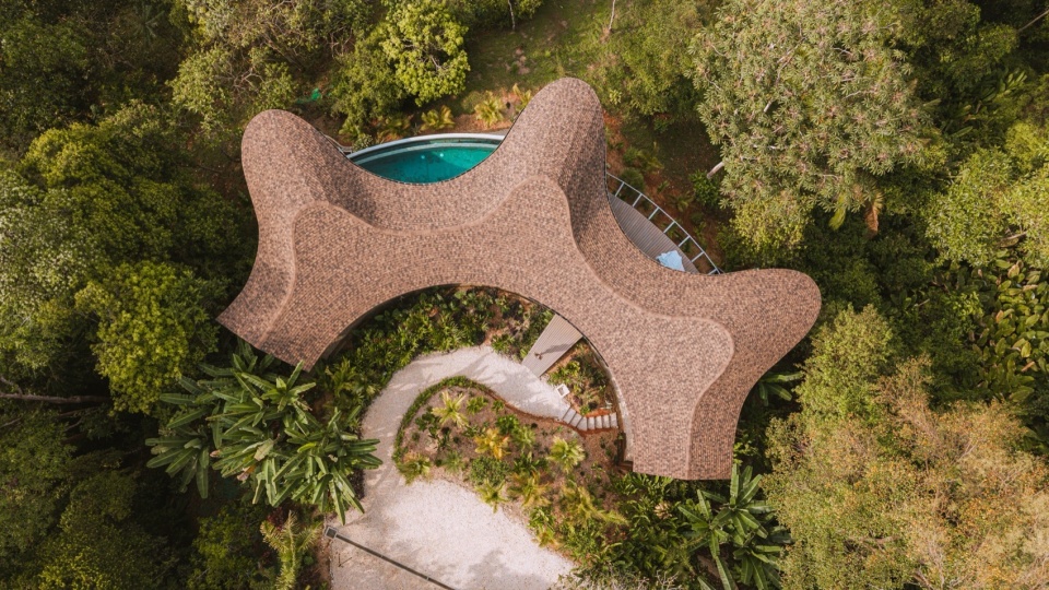 Ojo de Nila by Studio Saxe