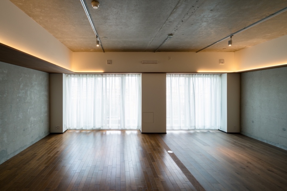an ordinary renovation of an apartment by takayuki hayashi