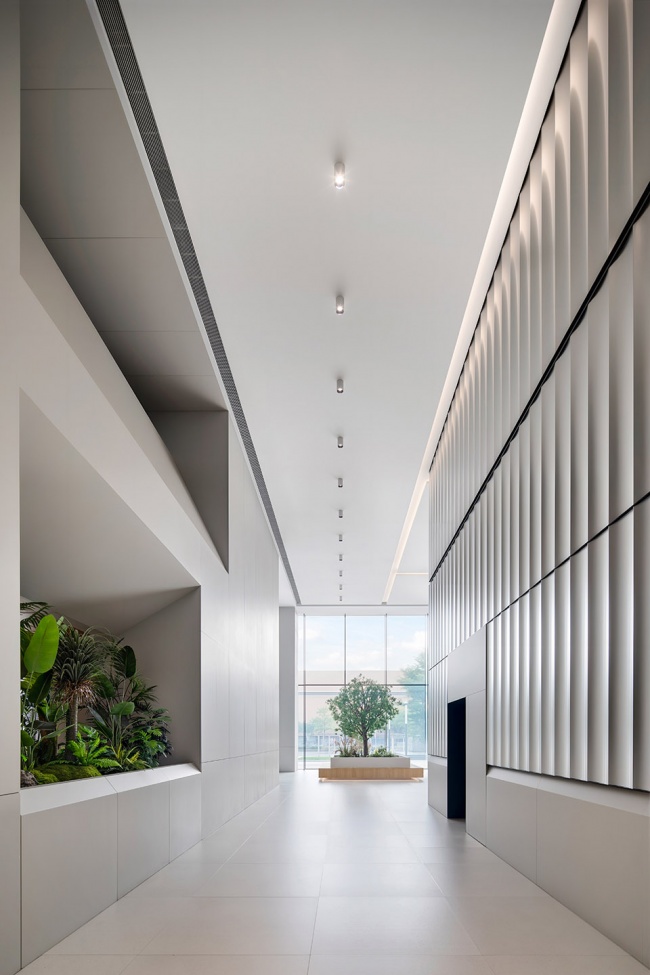 JE Furniture HQ by M Moser Associates