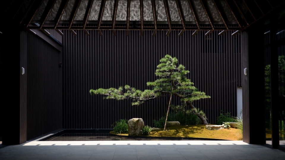 Xianning Ziyouji Hot Spring Hotel by Tus Design Group Co Ltd